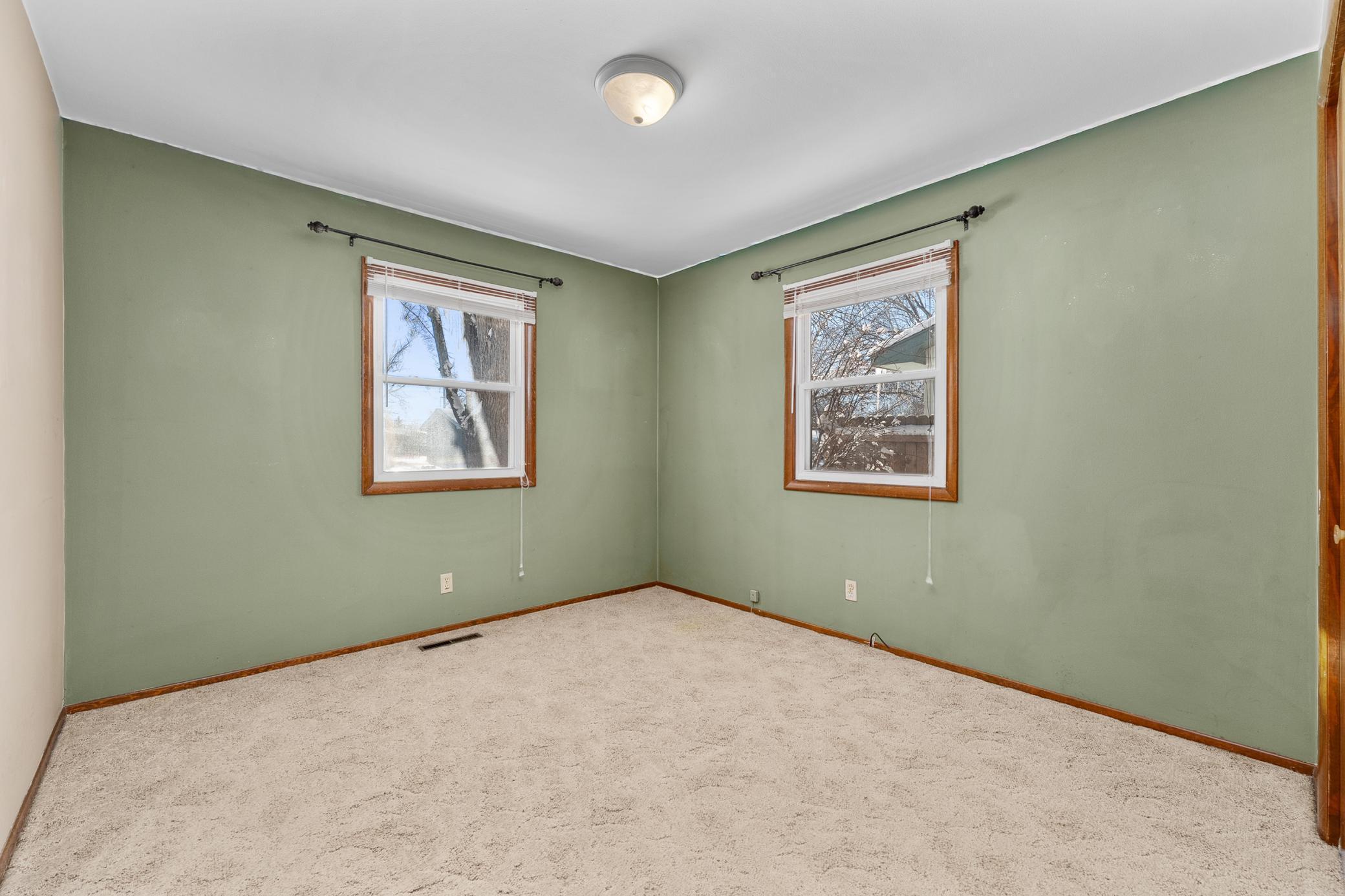 550 Roland Street Chippewa Falls, WI 54729 - Photo 20 of 48