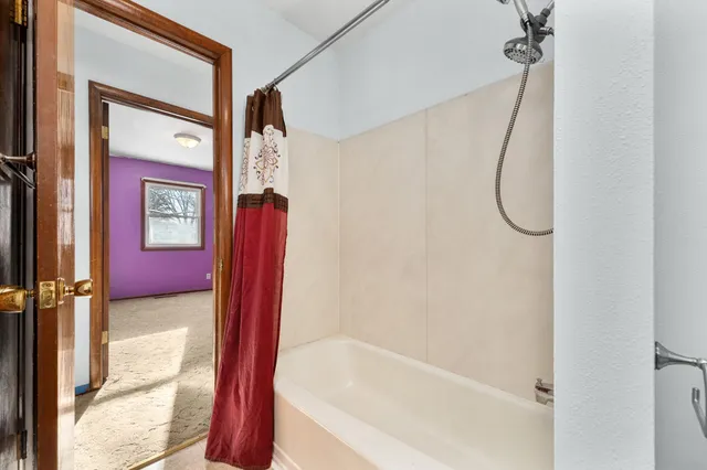 $250,000 | 550 Roland Street, Chippewa Falls, WI 54729