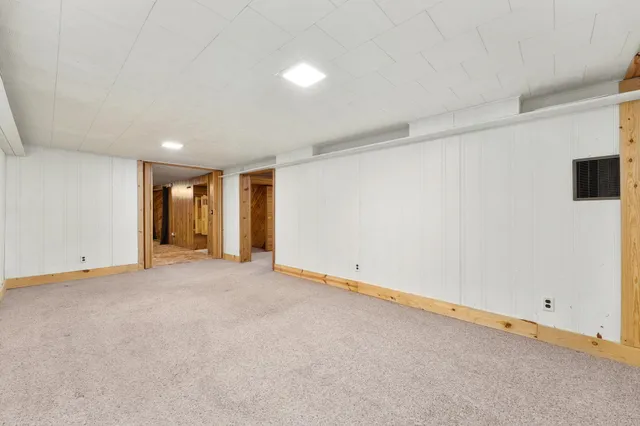 $250,000 | 550 Roland Street, Chippewa Falls, WI 54729