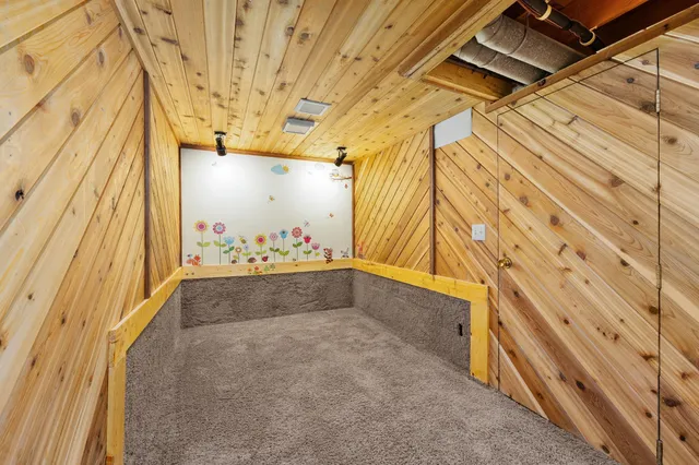 $250,000 | 550 Roland Street, Chippewa Falls, WI 54729