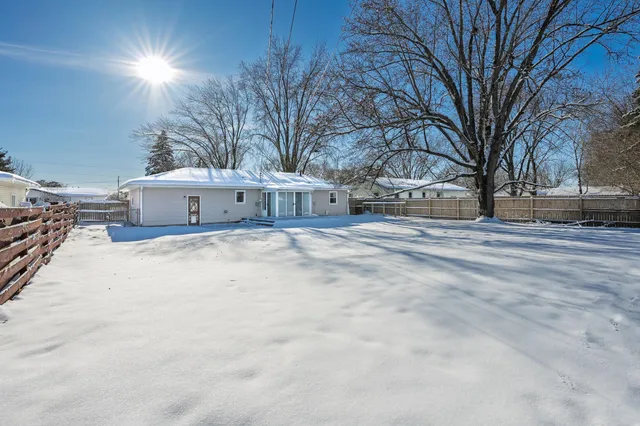 $250,000 | 550 Roland Street, Chippewa Falls, WI 54729