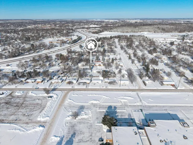 $250,000 | 550 Roland Street, Chippewa Falls, WI 54729