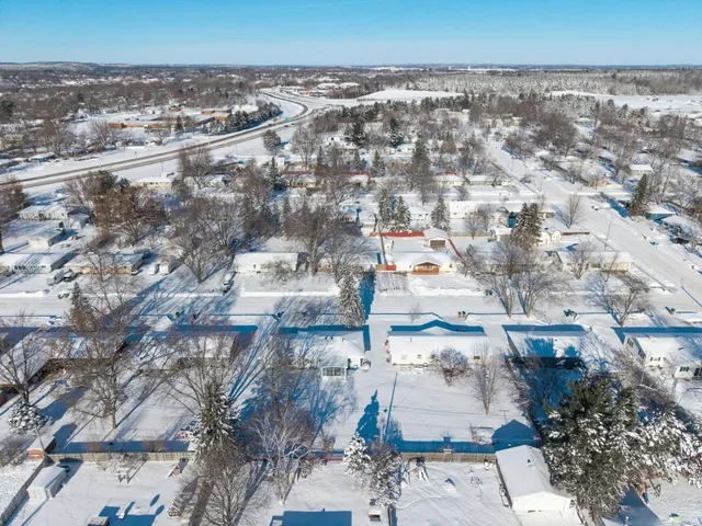$250,000 | 550 Roland Street, Chippewa Falls, WI 54729