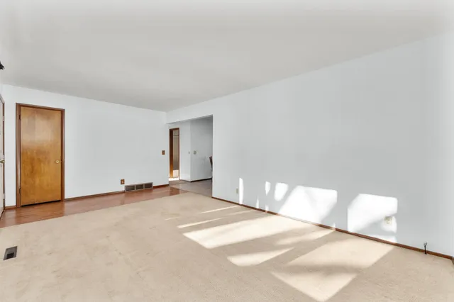 $250,000 | 550 Roland Street, Chippewa Falls, WI 54729