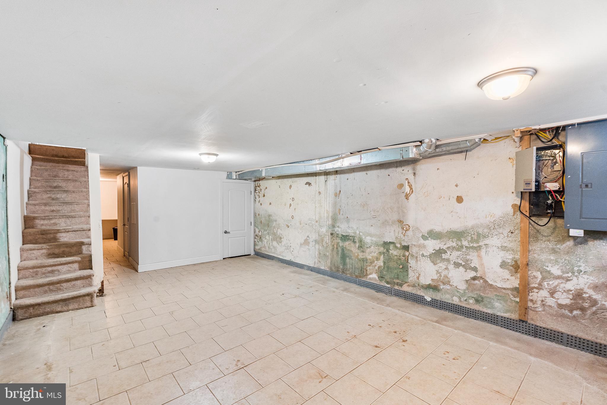 1538 Tasker Street Philadelphia, PA 19145 - Photo 20 of 23 Basement