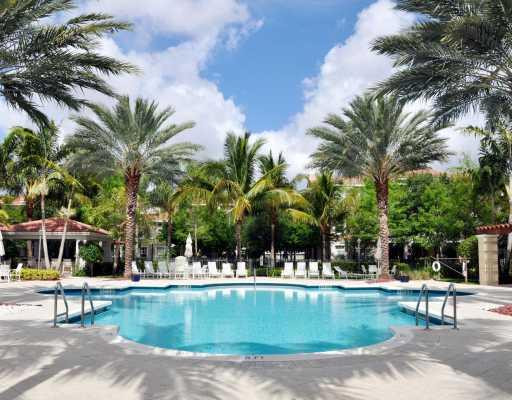 6434 West Sample Road, Unit B 3 Coral Springs, FL 33067 - Photo 7 of 16 Swimming Pool/Hot Tub/Sauna