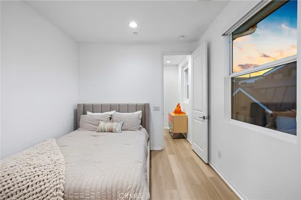 $1,199,000 | 20452 Santa Ana Avenue, Unit B, Newport Beach, CA 92660