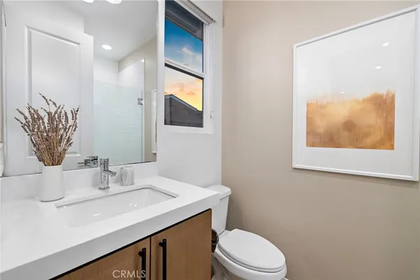 $1,199,000 | 20452 Santa Ana Avenue, Unit B, Newport Beach, CA 92660