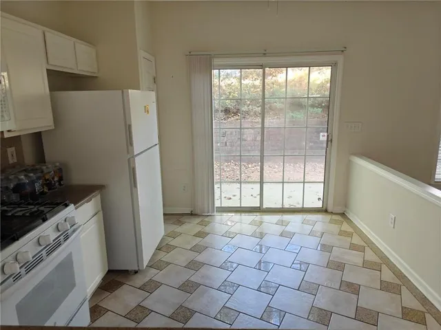 $406,875 | 5196 Medlock Corners Drive, Peachtree Corners, GA 30092