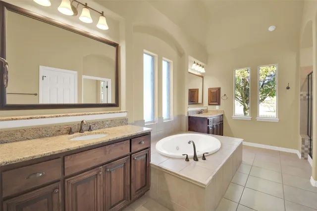 $1,050,000 | 3514 Aquamarine Drive, Round Rock, TX 78681