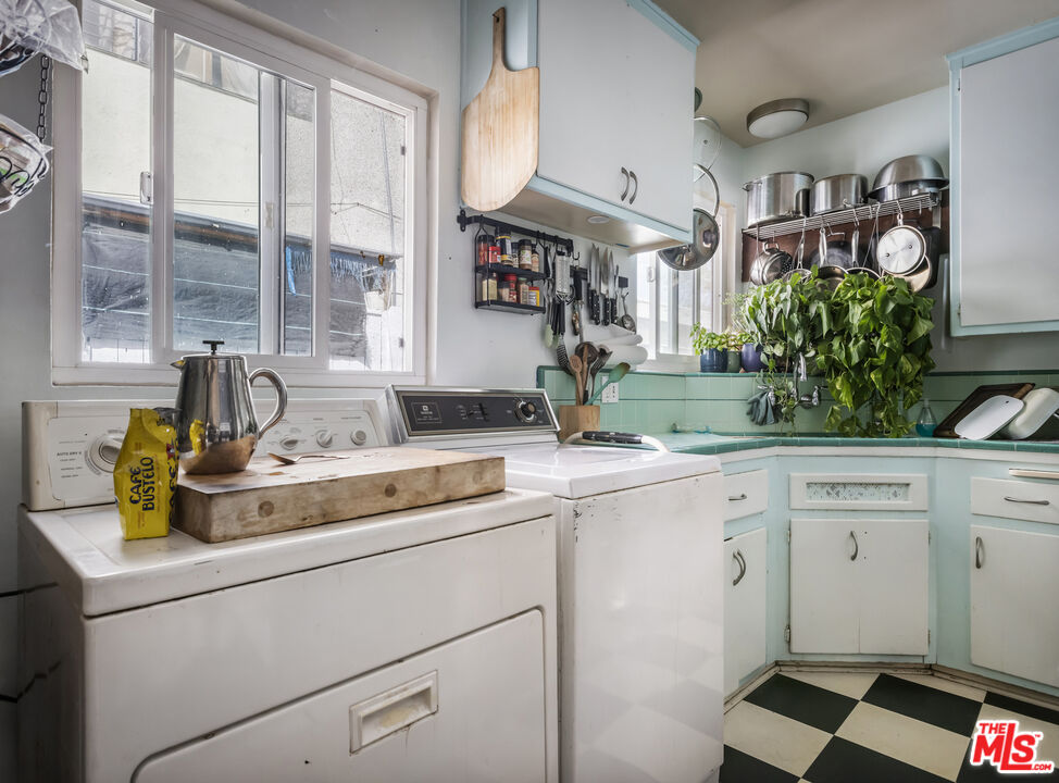 2912 Bellevue Avenue Los Angeles, CA 90026 - Photo 18 of 38