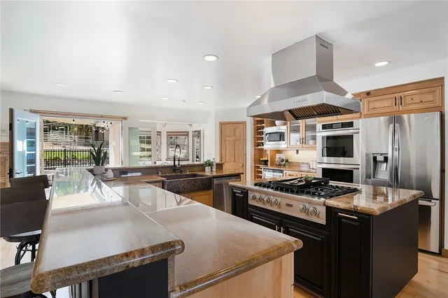 $1,485,000 | 922 Carefree Drive, Simi Valley, CA 93065