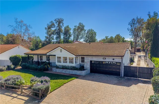 $1,485,000 | 922 Carefree Drive, Simi Valley, CA 93065
