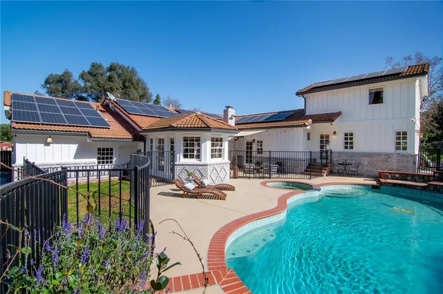 $1,485,000 | 922 Carefree Drive, Simi Valley, CA 93065