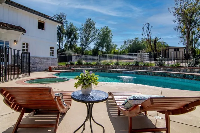 $1,485,000 | 922 Carefree Drive, Simi Valley, CA 93065