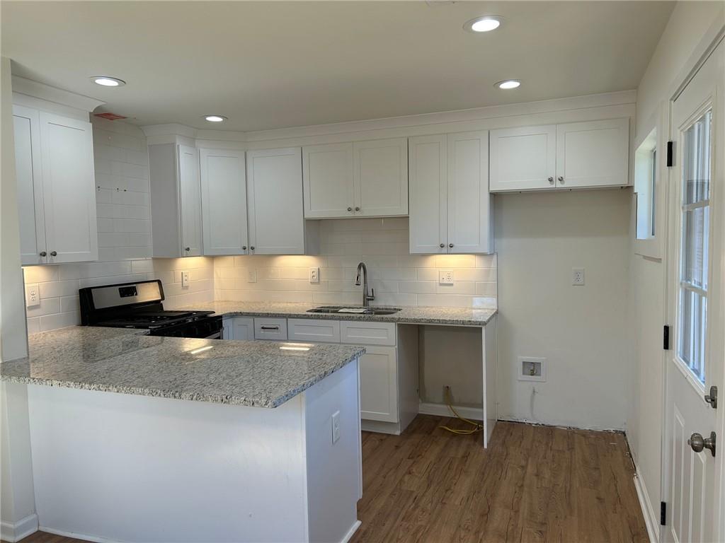 1700 Shirley Street Southwest Atlanta, GA 30310 - Photo 10 of 21