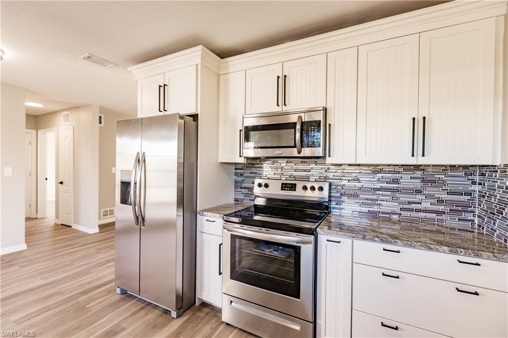 1445 Charles Road Fort Myers, FL 33919 - Photo 15 of 29 Gallery Image 15