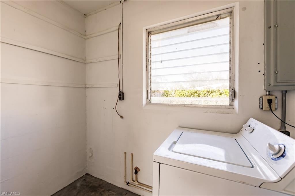 1445 Charles Road Fort Myers, FL 33919 - Photo 23 of 29 Gallery Image 23