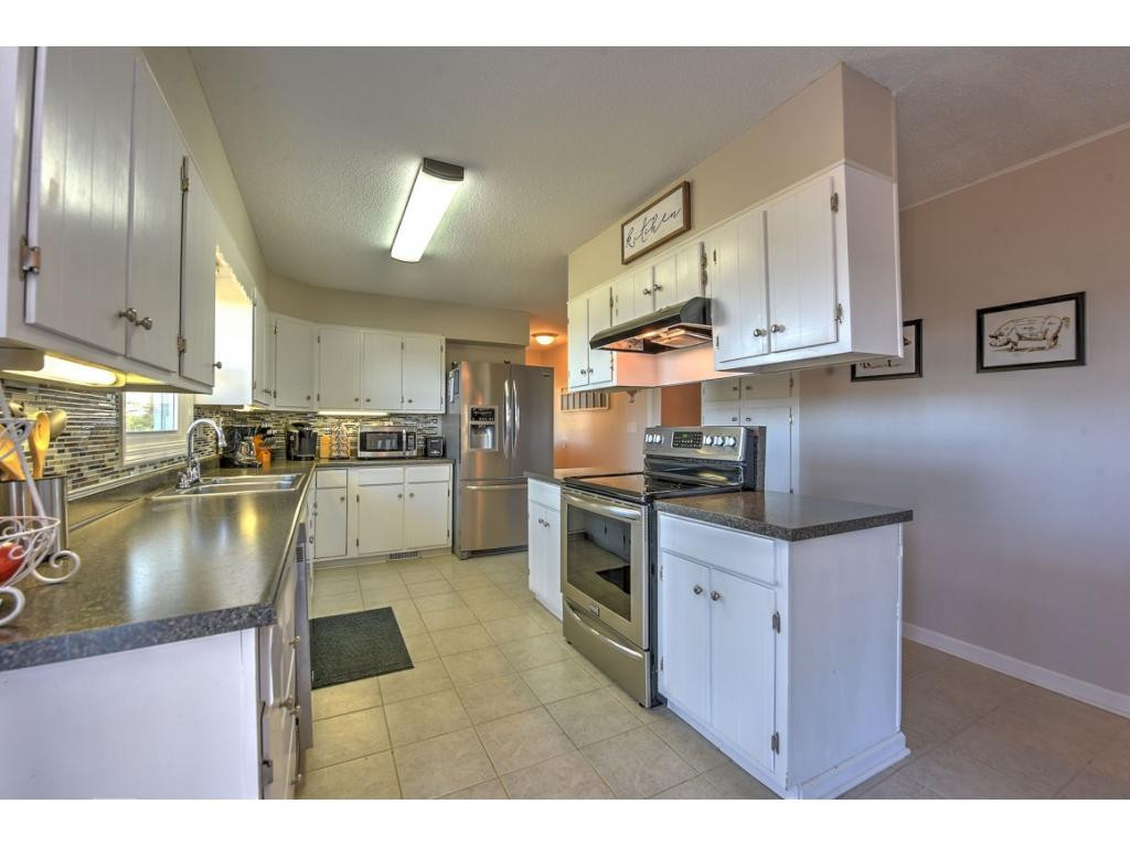 499 Painter Road Fall Branch, TN 37656 - Photo 13 of 36 Photo 13