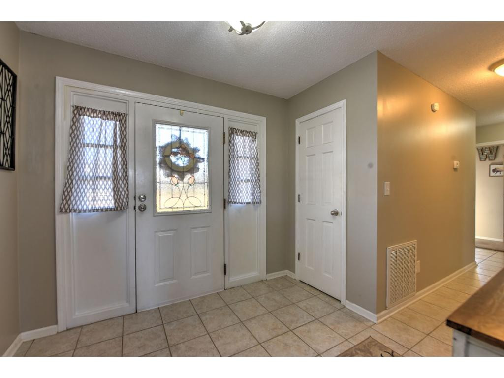 499 Painter Road Fall Branch, TN 37656 - Photo 5 of 36 Photo 5