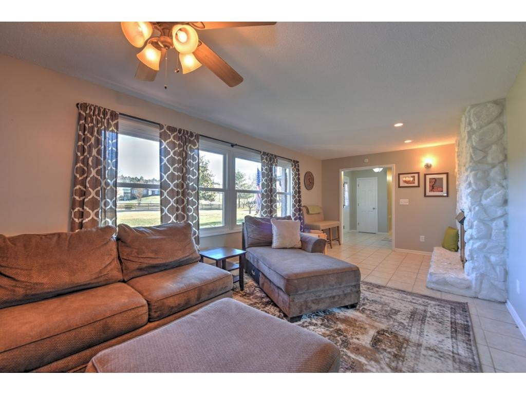 499 Painter Road Fall Branch, TN 37656 - Photo 8 of 36 Photo 8