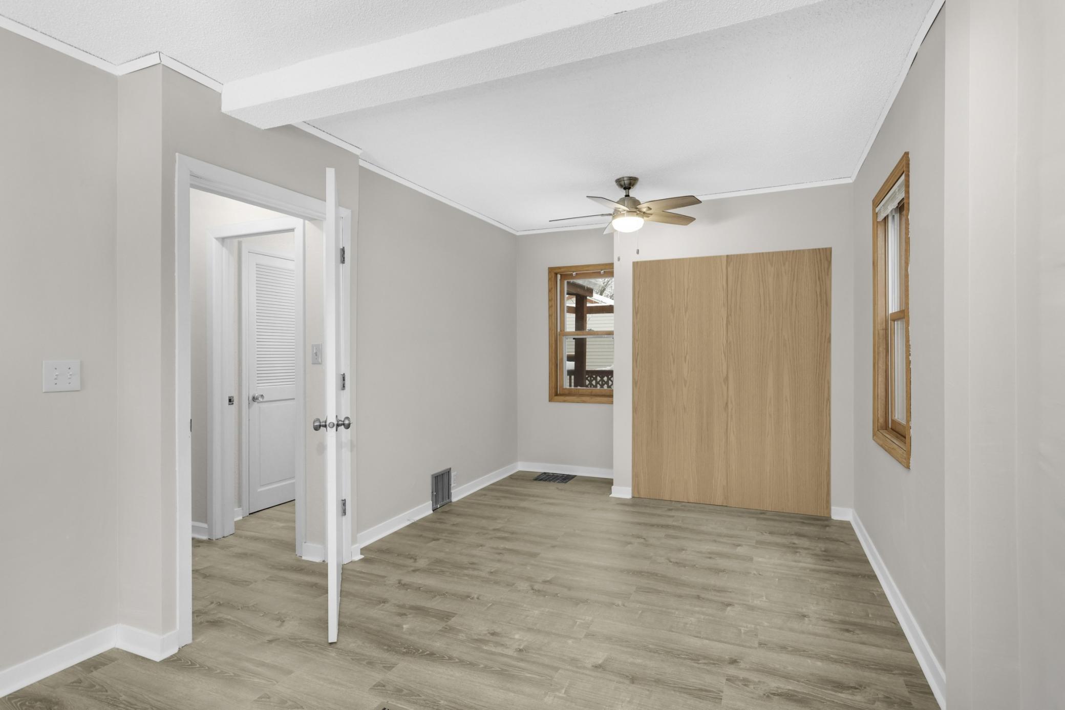 3744 Perry Avenue North Minneapolis, MN 55422 - Photo 14 of 54