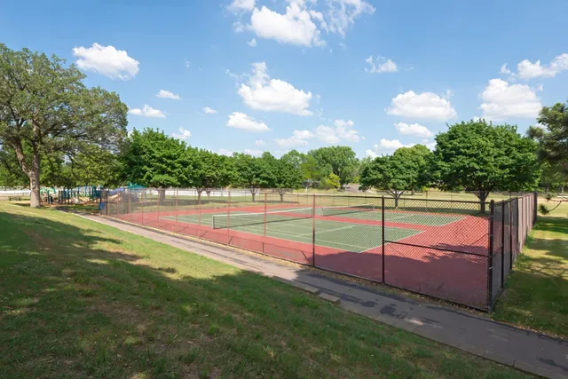 $2,950 | 3744 Perry Avenue North, Minneapolis, MN 55422