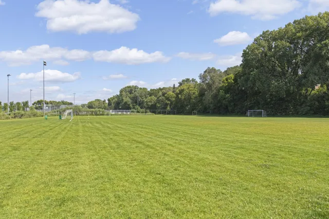 $2,950 | 3744 Perry Avenue North, Minneapolis, MN 55422