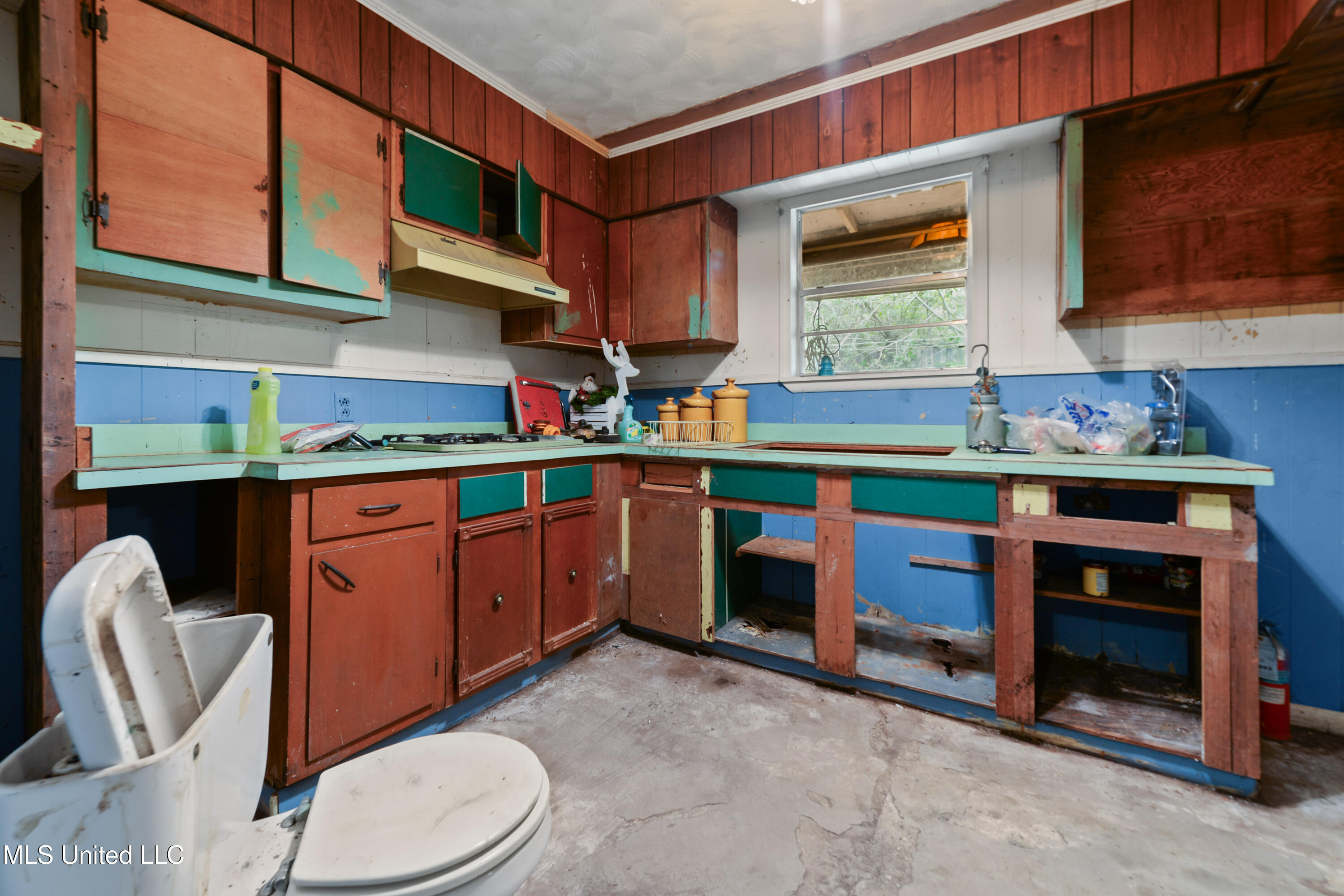 13300 Solomon Road Ocean Springs, MS 39564 - Photo 36 of 38 036