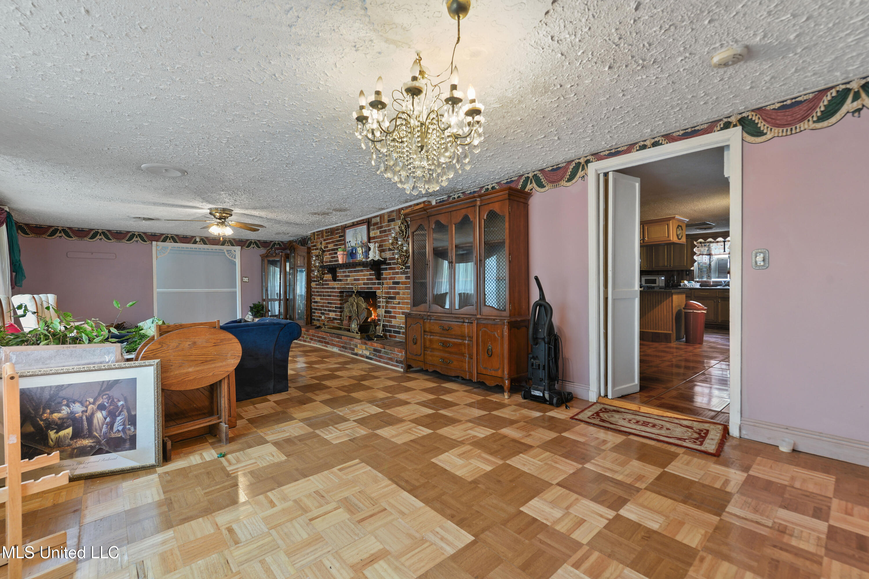 13300 Solomon Road Ocean Springs, MS 39564 - Photo 5 of 38 005