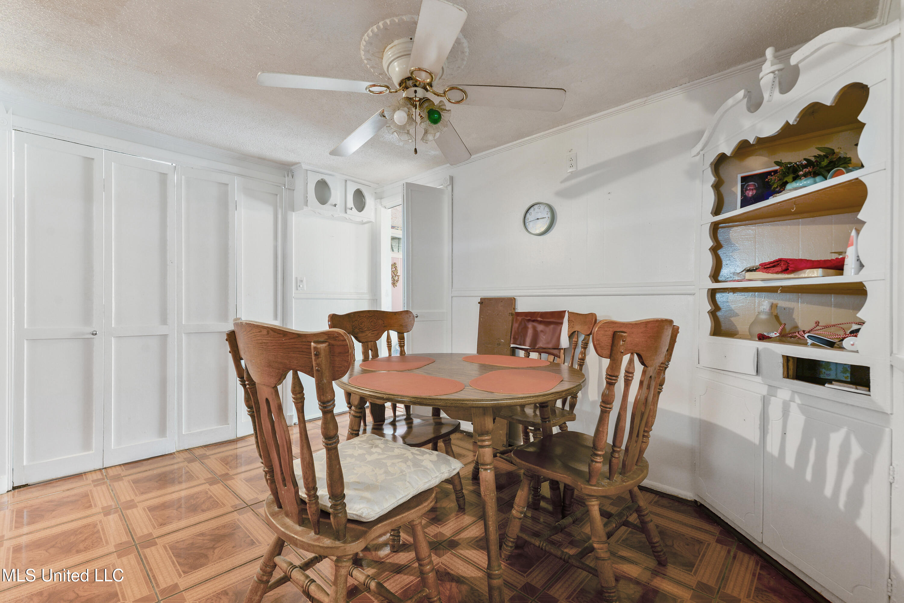 13300 Solomon Road Ocean Springs, MS 39564 - Photo 8 of 38 008