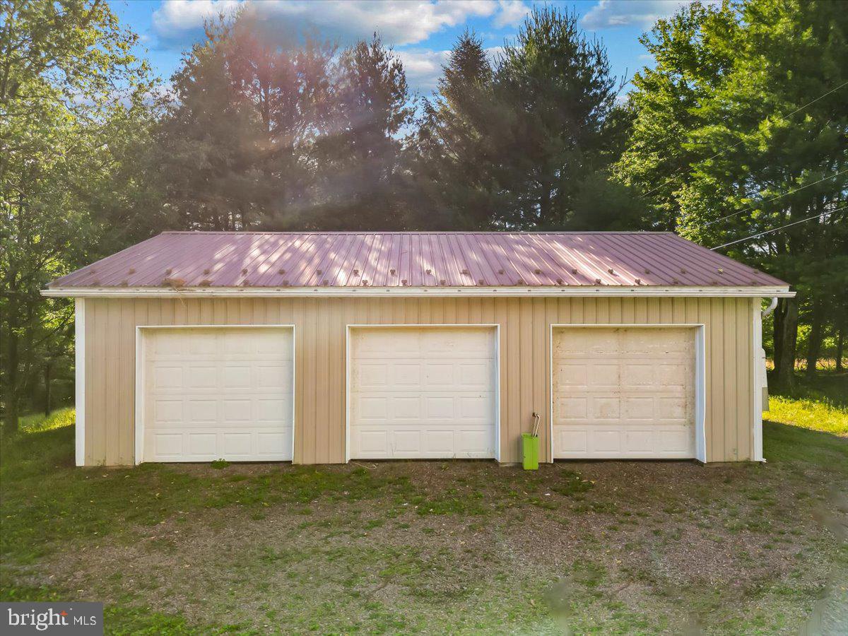 2988 Fairview Road Grantsville, MD 21536 - Photo 4 of 31