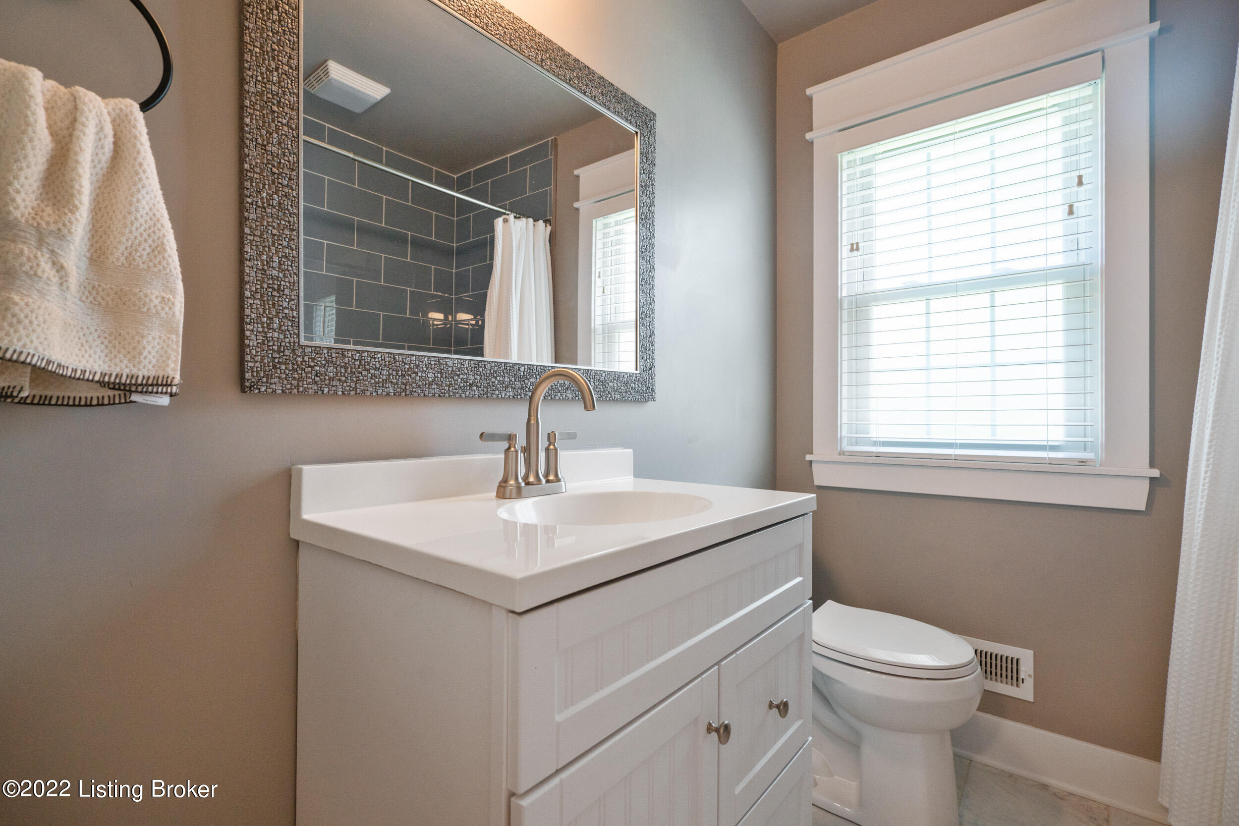 8608 Charing Cross Road Louisville, KY 40222 - Photo 26 of 44 8608 Charing Cross Road-46