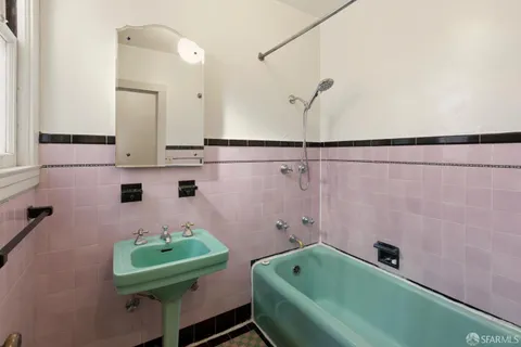 $1,995,000 | 3530-3532 22nd Street, San Francisco, CA 94114