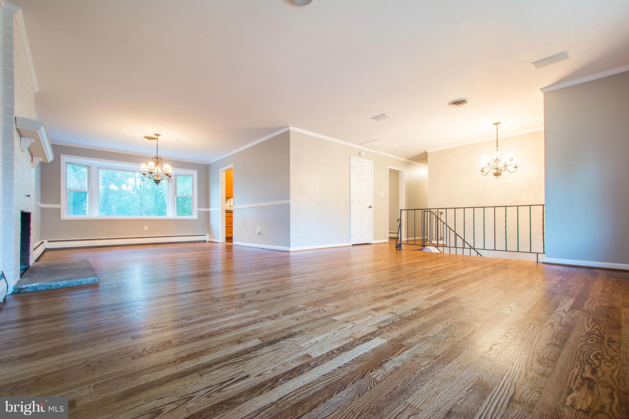 9898 Frederick Road Ellicott City, MD 21042 - Photo 2 of 30 Living Room