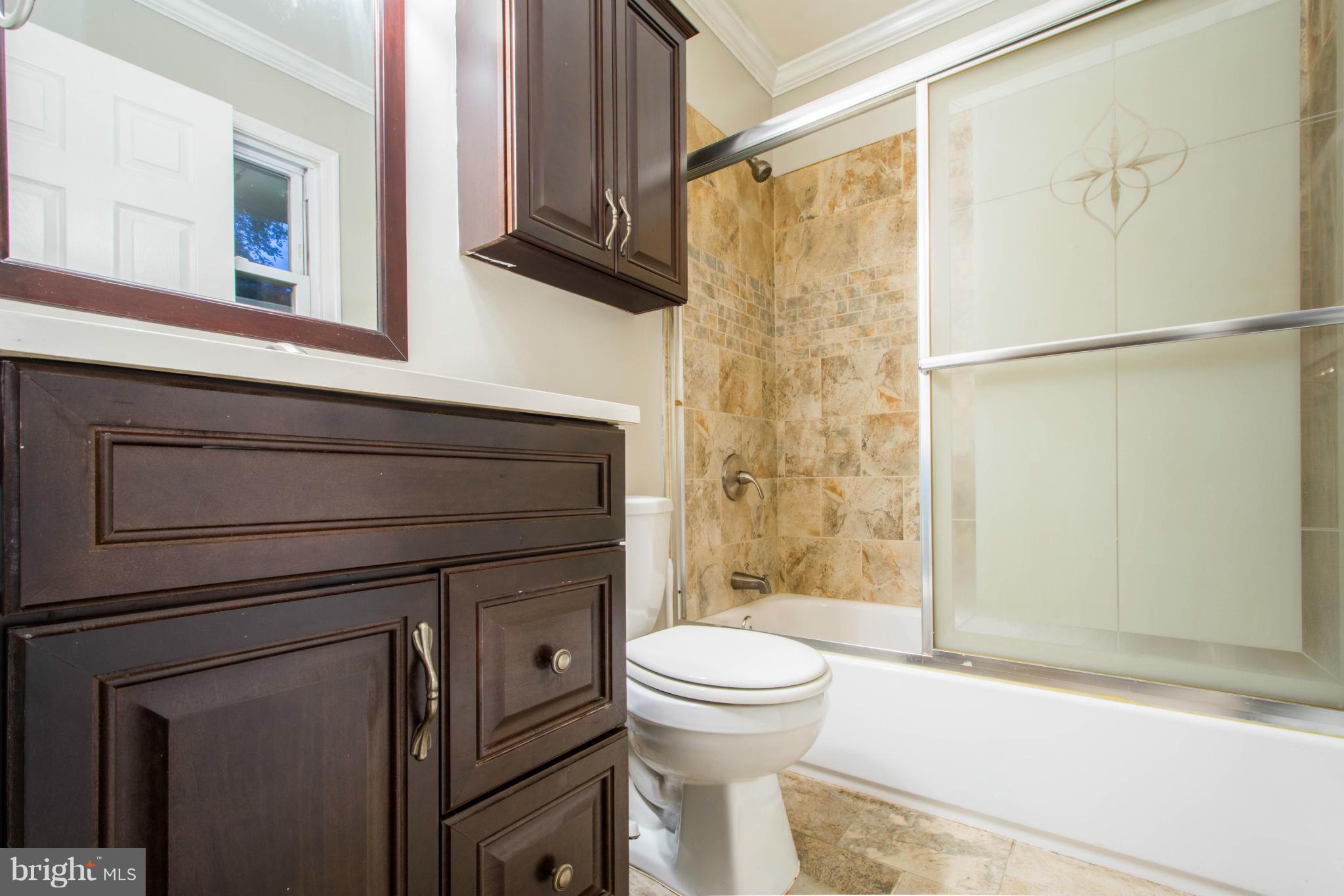 9898 Frederick Road Ellicott City, MD 21042 - Photo 16 of 30 Bath