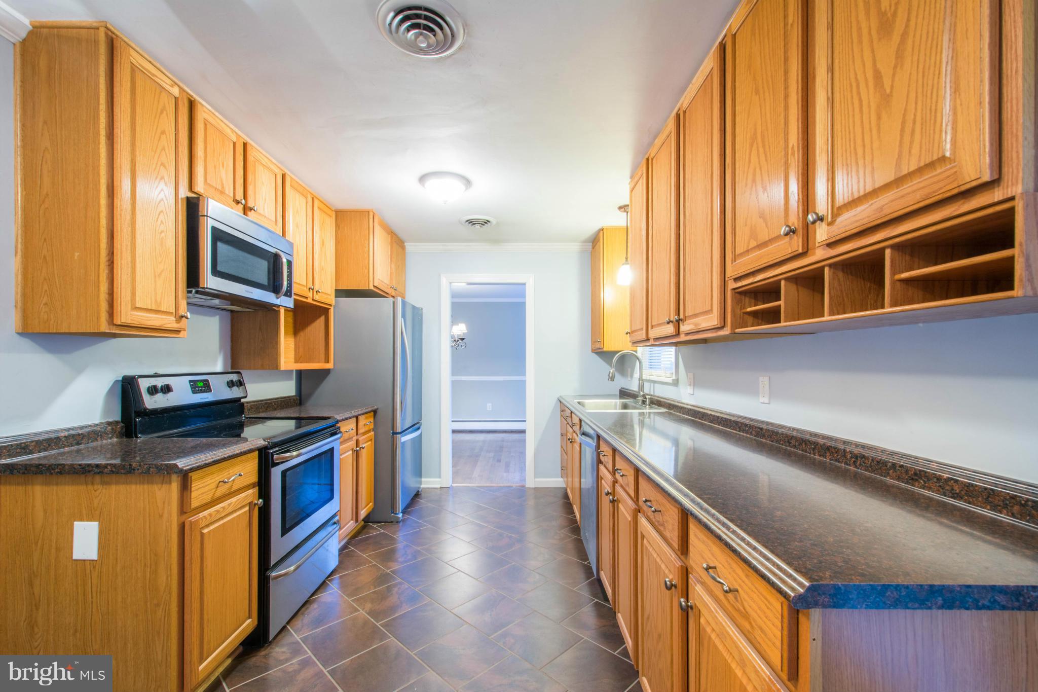9898 Frederick Road Ellicott City, MD 21042 - Photo 9 of 30 Kitchen