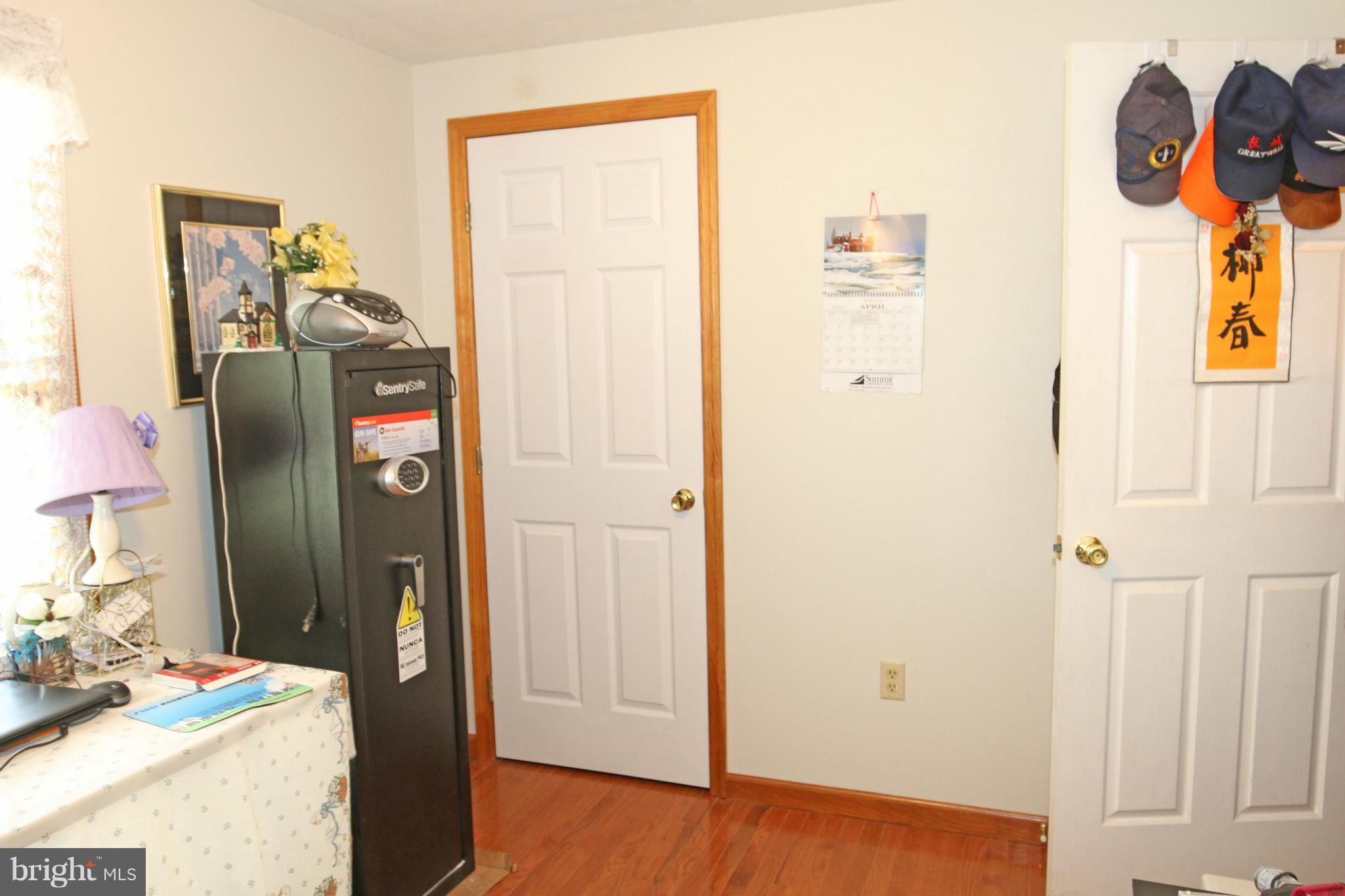 1244 Strobridge Road Inwood, WV 25428 - Photo 12 of 30 Interior (General)
