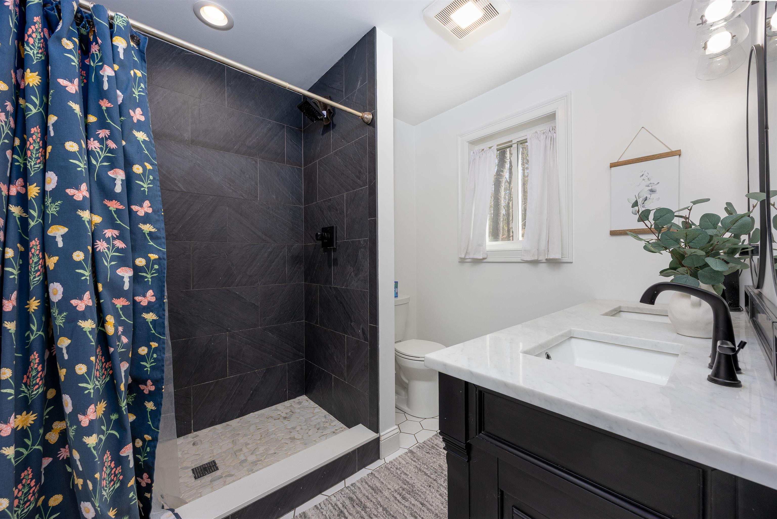 20 Bailey Shore Road Hampstead, NH 03841 - Photo 24 of 44