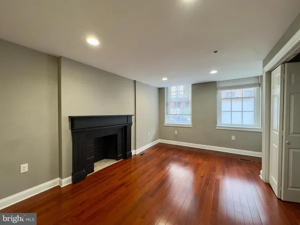 $2,095 | 803 Cathedral Street, Unit 2, Baltimore, MD 21201