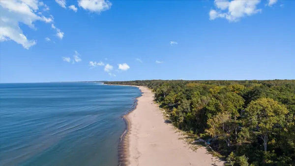 $3,995,000 | 10222 Town Line Avenue, Unit A B C D, Union Pier, MI 49129