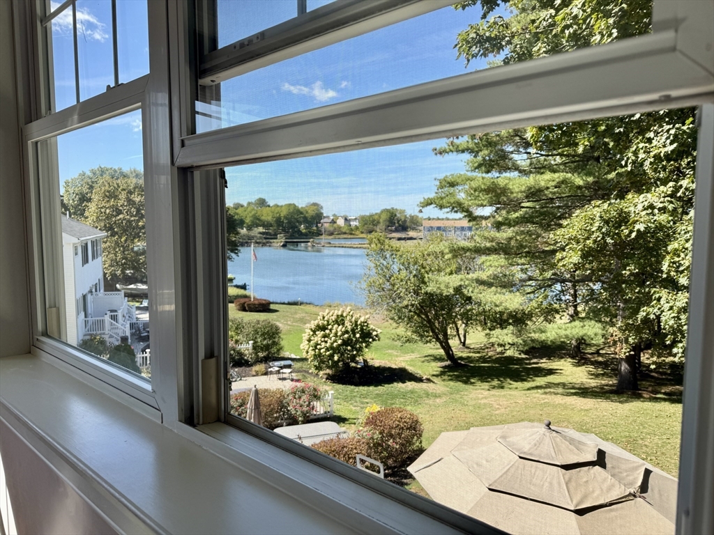 9 Endicott Street, Unit B Danvers, MA 01923 - Photo 11 of 42