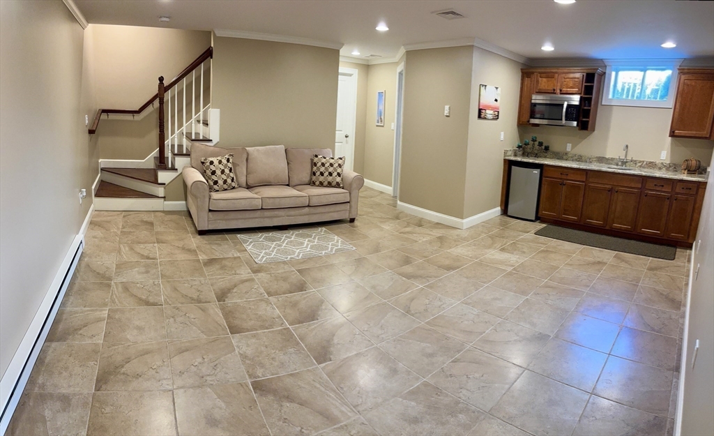 9 Endicott Street, Unit B Danvers, MA 01923 - Photo 27 of 42