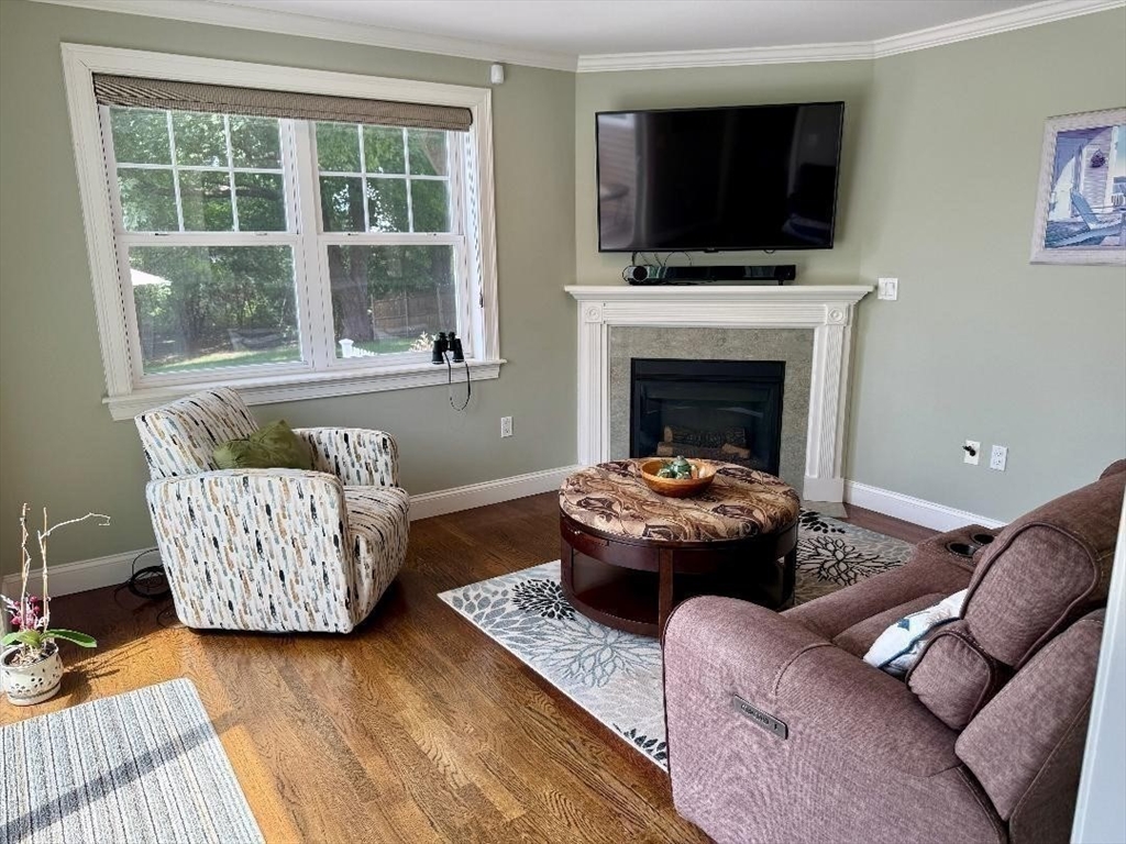 9 Endicott Street, Unit B Danvers, MA 01923 - Photo 4 of 42