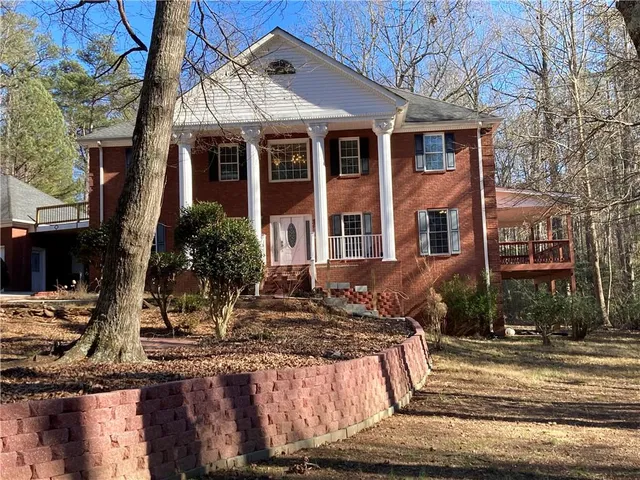 $750,000 | 2600 Marler Way Southwest, Loganville, GA 30052