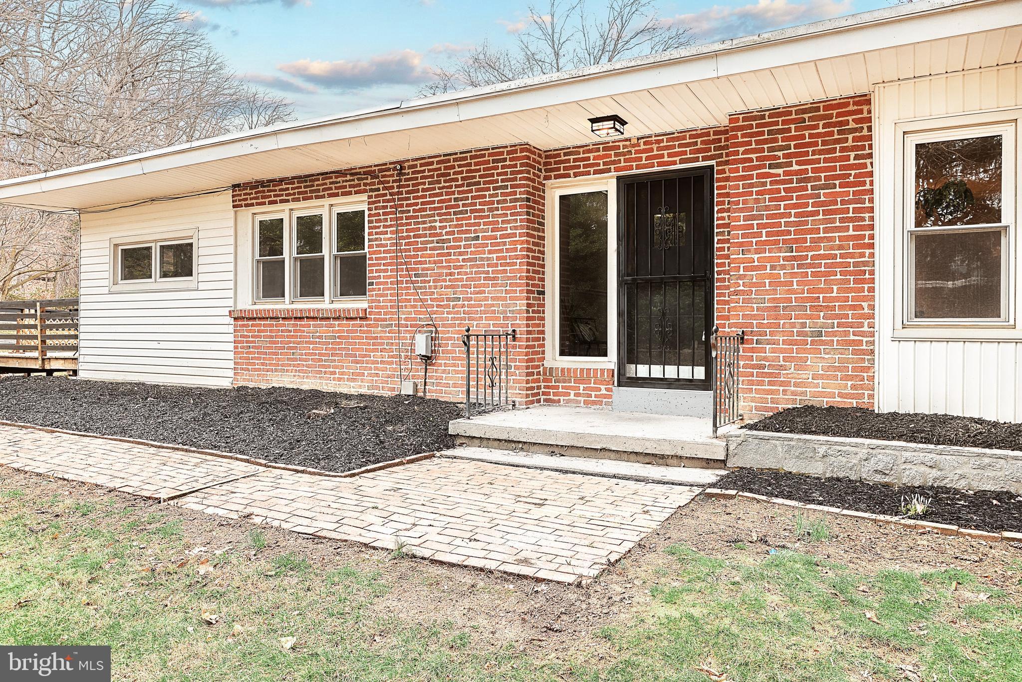 1540 Ridgewood Road York, PA 17406 - Photo 4 of 39 Gallery Image 4