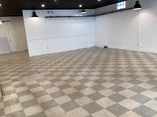 a view of a storage & utility room