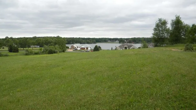 $18,000 | 35 Coronado Drive, Unit 35, Jackson, MI 49201