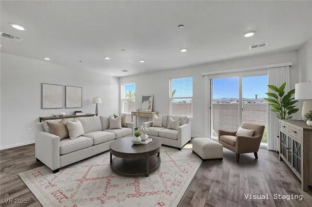 $1,895 | 7869 Sailor Sam Avenue, Las Vegas, NV 89113