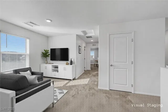 $1,895 | 7869 Sailor Sam Avenue, Las Vegas, NV 89113